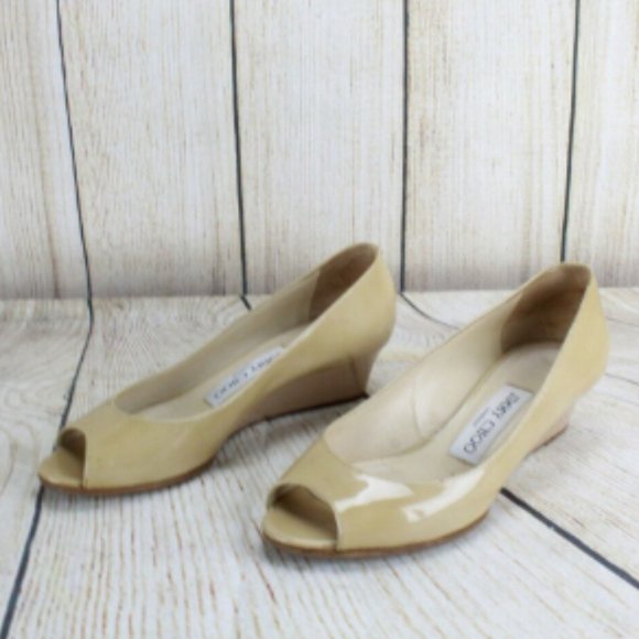 Jimmy Choo Beige Patent Leather Peep Toe Low Wedge Slip On Shoes Size 5 - Picture 2 of 8